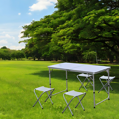 Prenosivi sklopivi sto i stolice